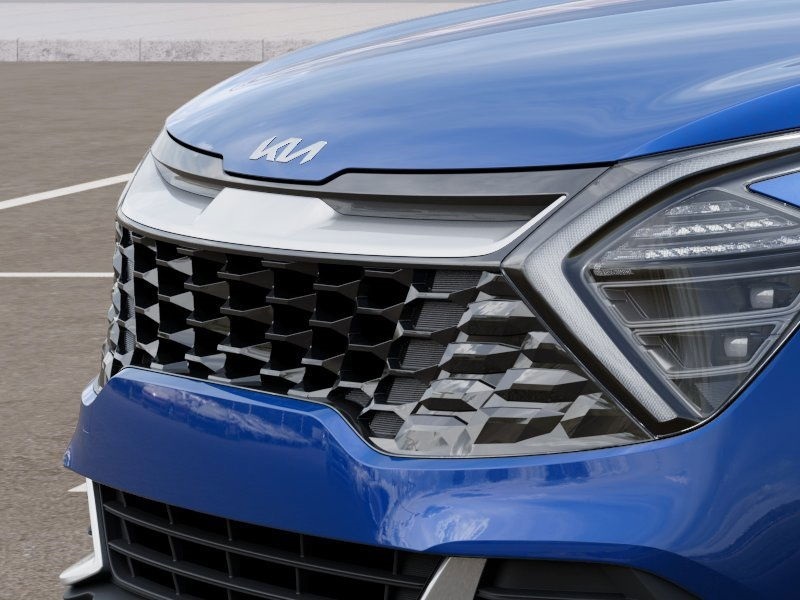 Vehicle image 13 of 27