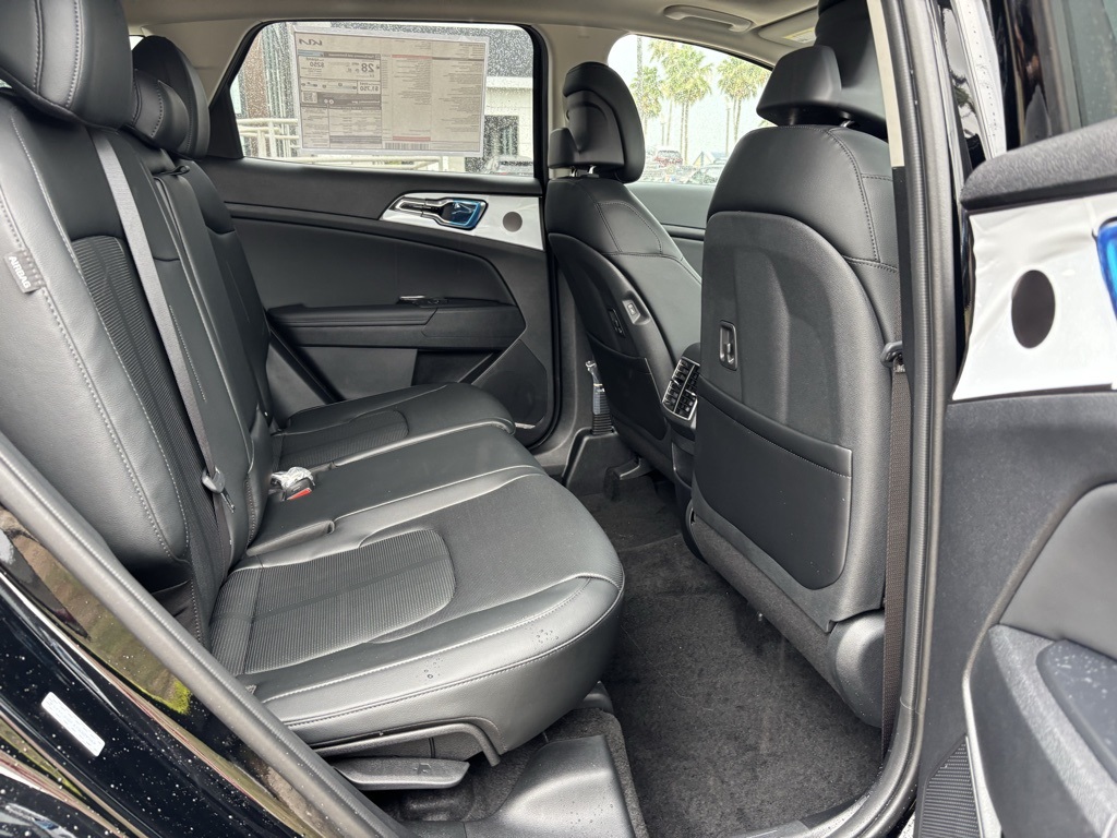 2026 Kia Sportage EX Image 21 of 24