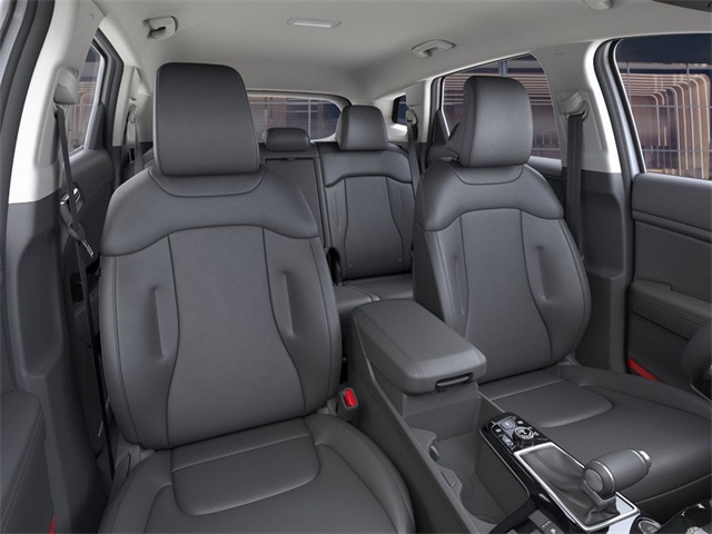 Vehicle image 15 of 27