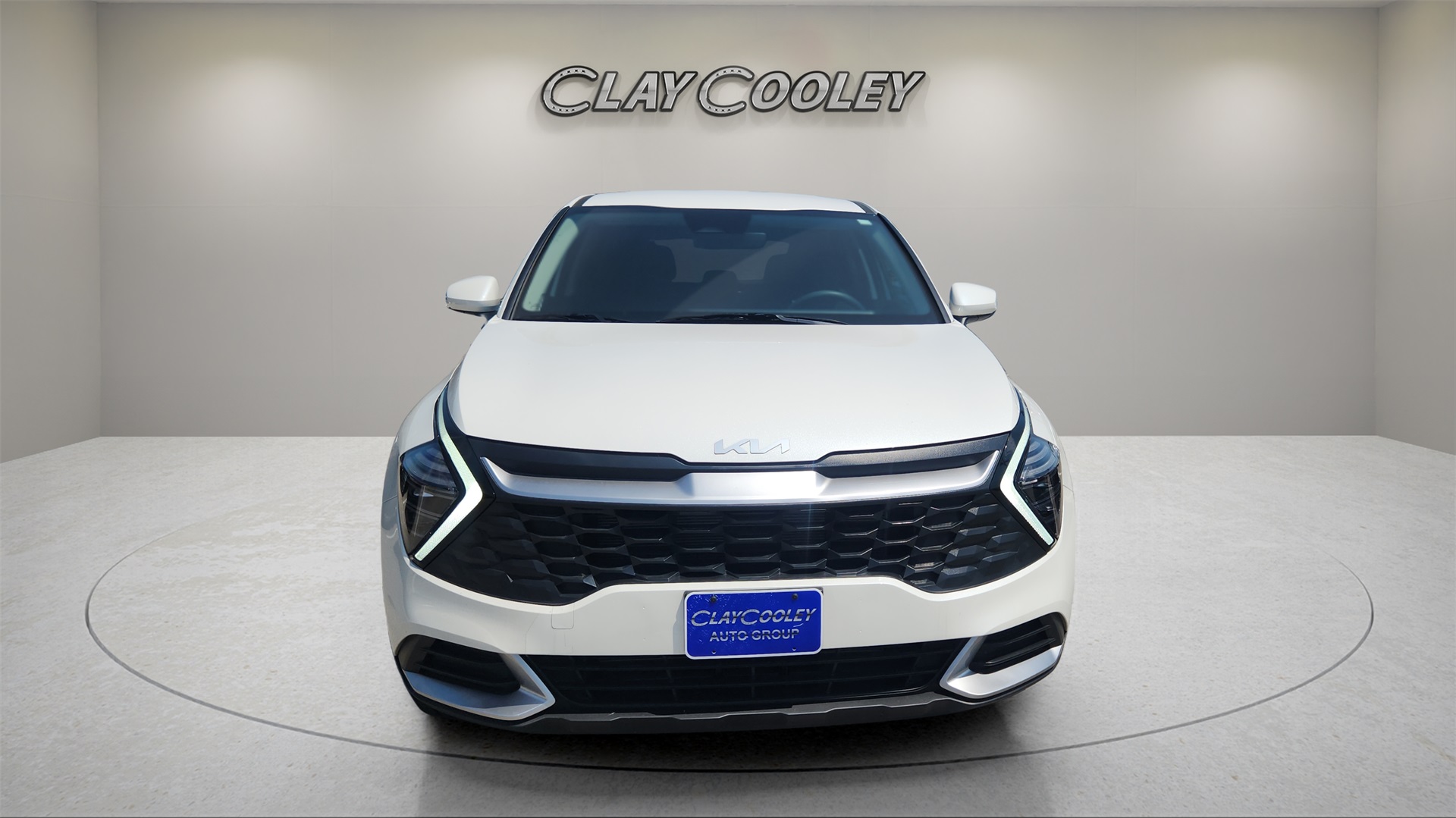Vehicle image 2 of 40