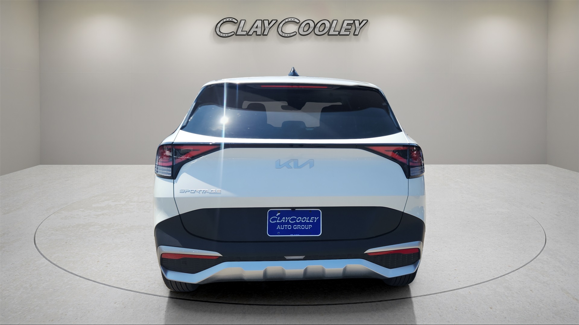 Vehicle image 6 of 40