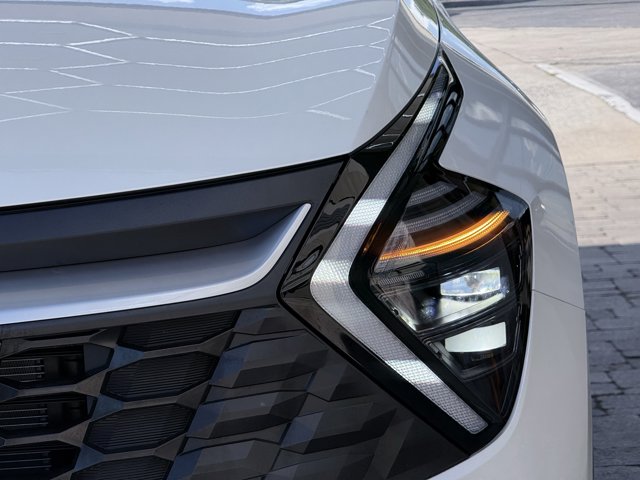 Vehicle image 88 of 100