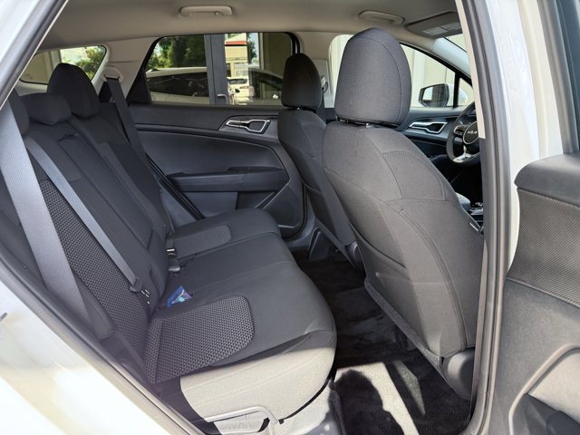 Vehicle image 81 of 100