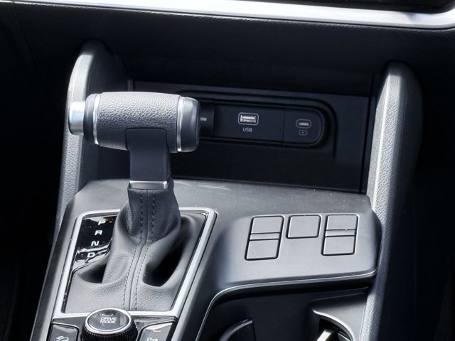 Vehicle image 43 of 100