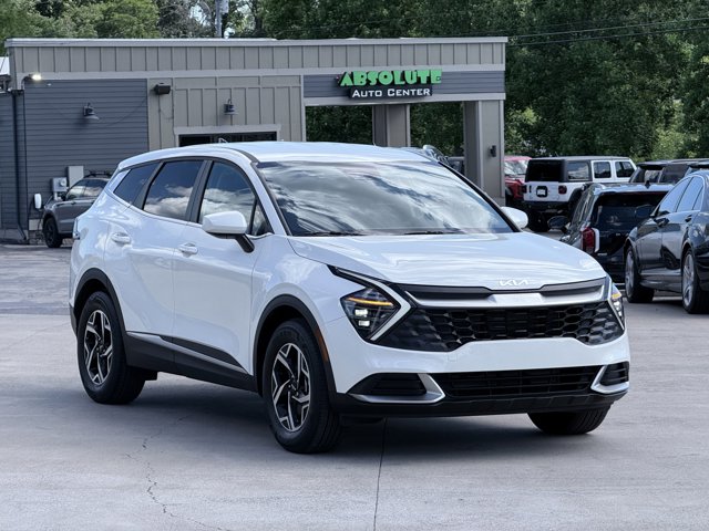 Vehicle image 18 of 100