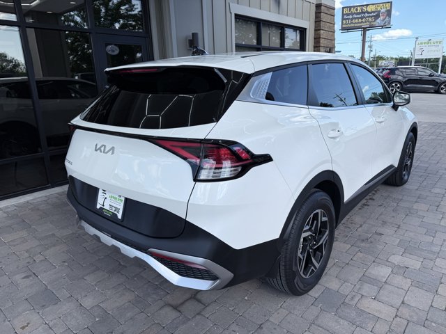 Vehicle image 24 of 100