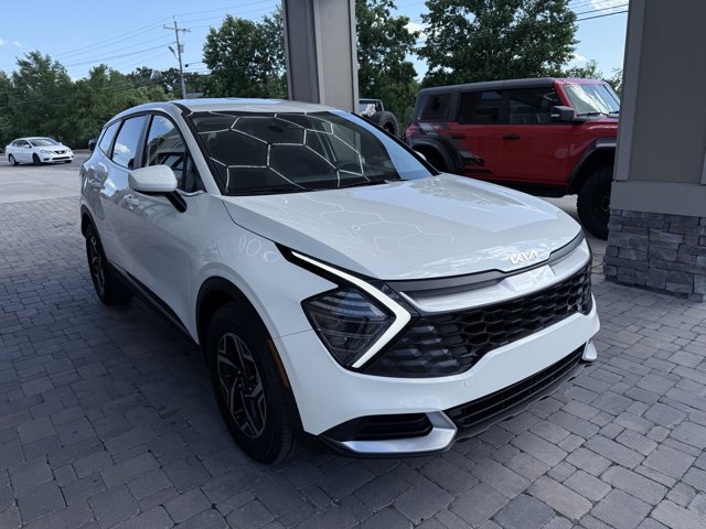 Vehicle image 20 of 100