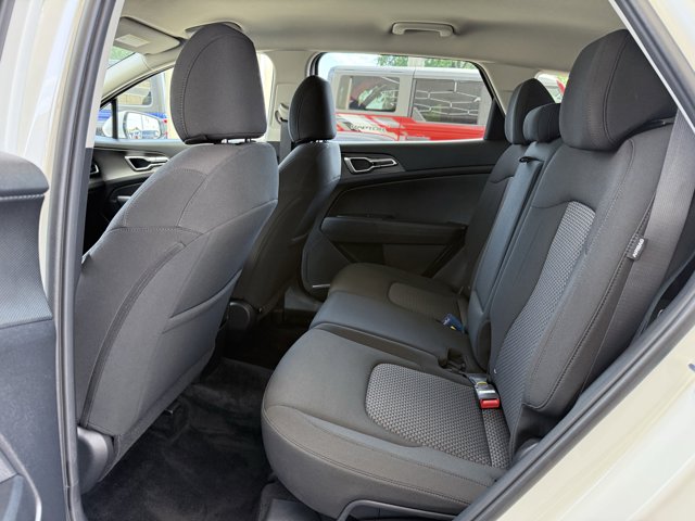 Vehicle image 54 of 100
