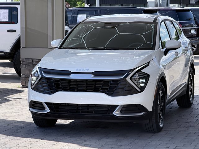 Vehicle image 3 of 100