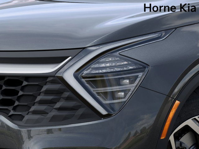 Vehicle image 27 of 28