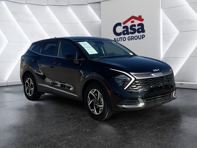 2025 Kia Sportage LX Image 2 of 22