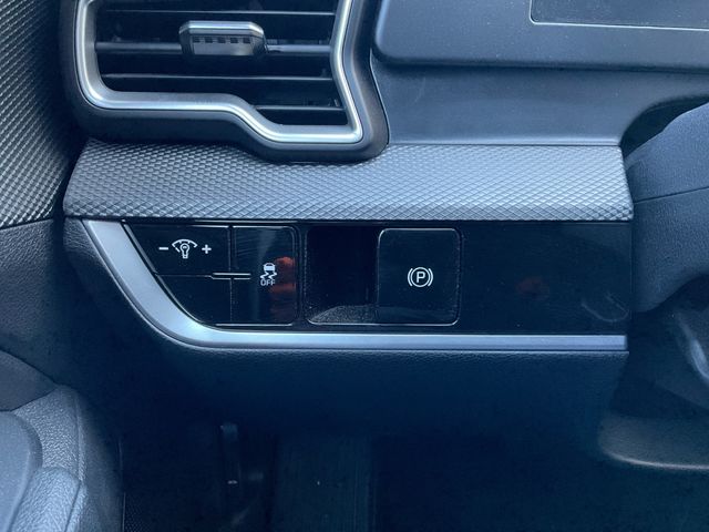 2025 Kia Sportage LX Image 21 of 22