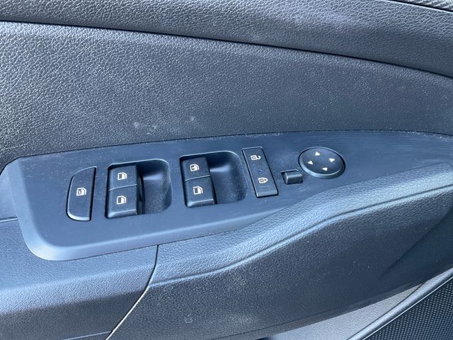 2025 Kia Sportage LX Image 22 of 22