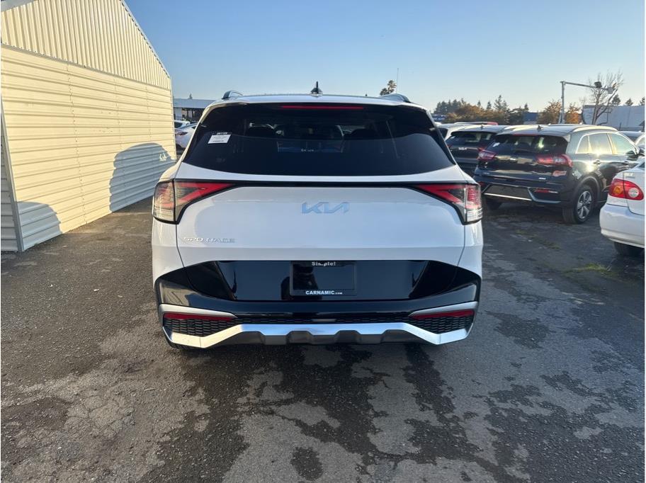 Vehicle image 5 of 20