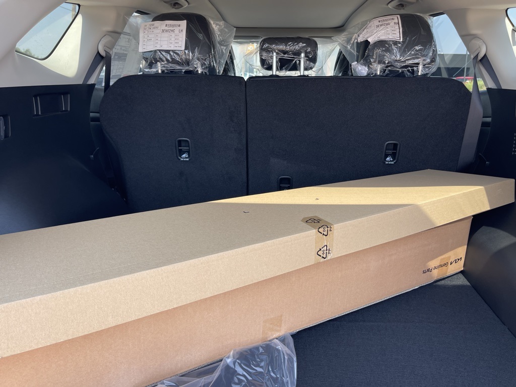 2025 Kia Sportage SX Image 16 of 22