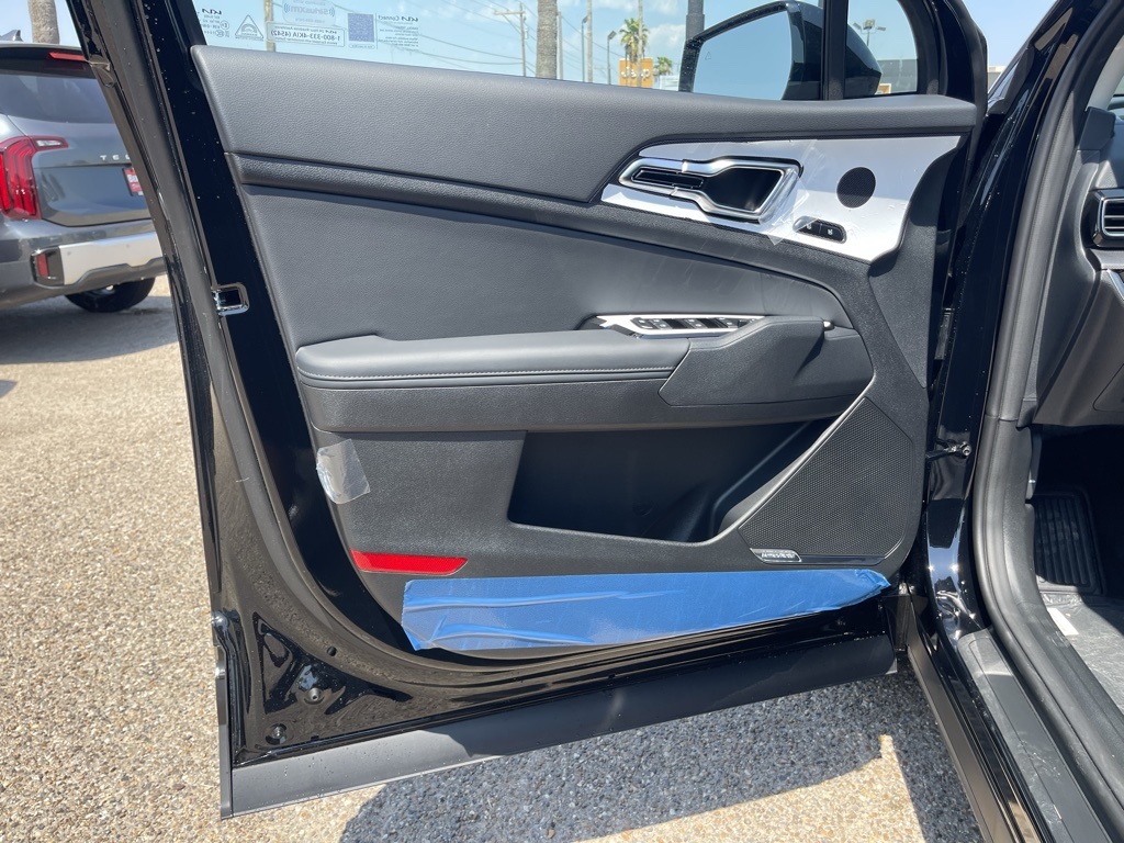 2025 Kia Sportage SX Image 12 of 22