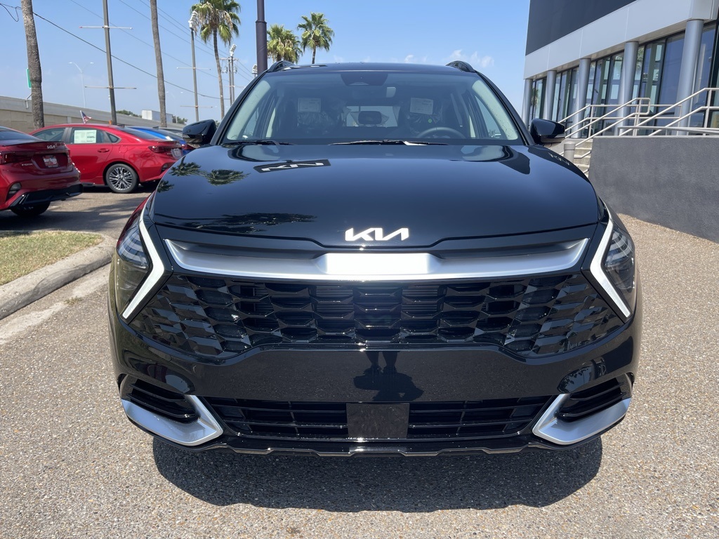 2025 Kia Sportage SX Image 2 of 22