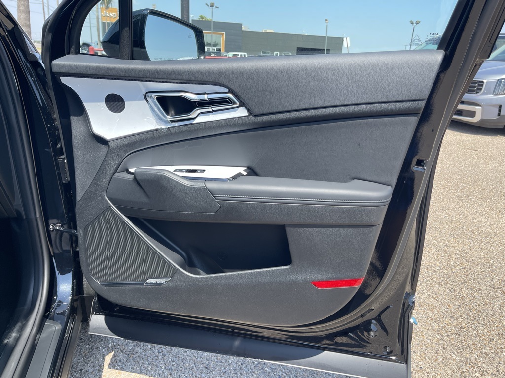 2025 Kia Sportage SX Image 19 of 22