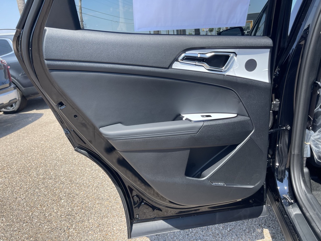 2025 Kia Sportage SX Image 14 of 22