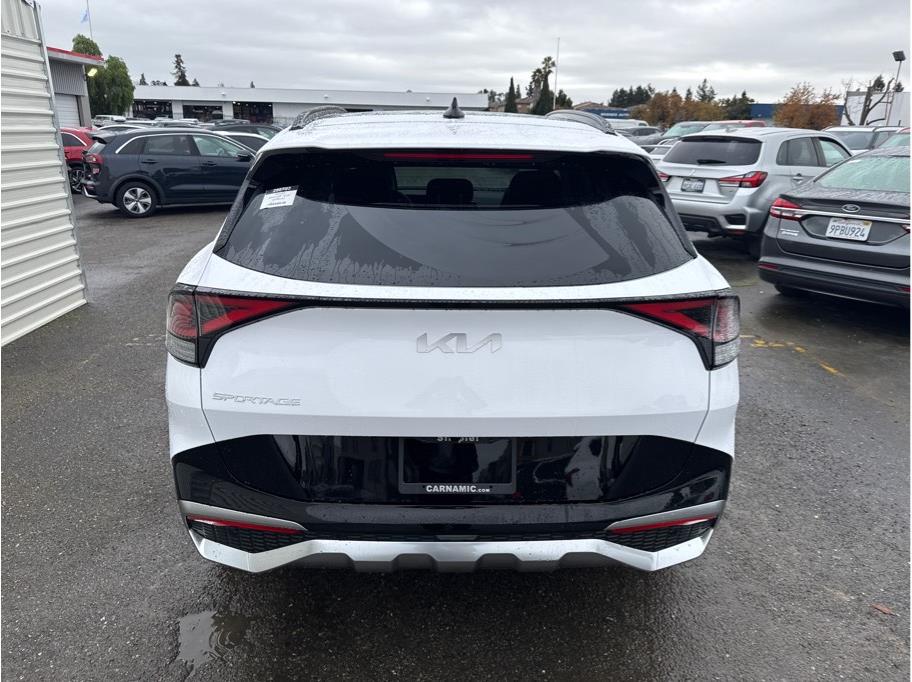 Vehicle image 5 of 20
