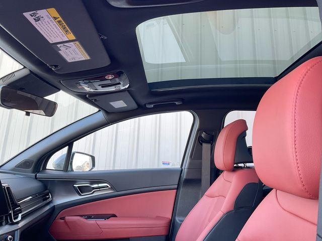 2025 Kia Sportage SX Image 23 of 26