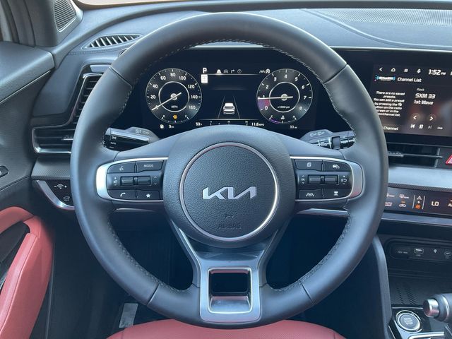 2025 Kia Sportage SX Image 8 of 26