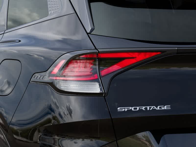 Vehicle image 12 of 27