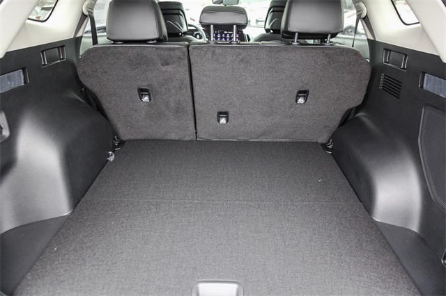 Vehicle image 23 of 24