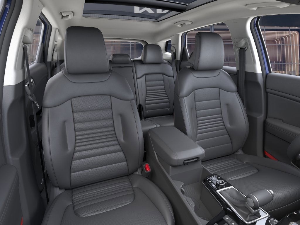 Vehicle image 15 of 27