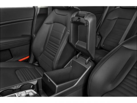 Vehicle image 17 of 28