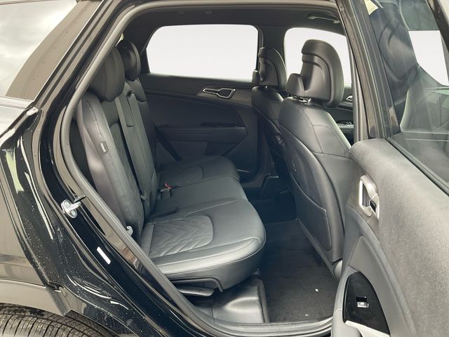 2025 Kia Sportage X-Line Image 16 of 25