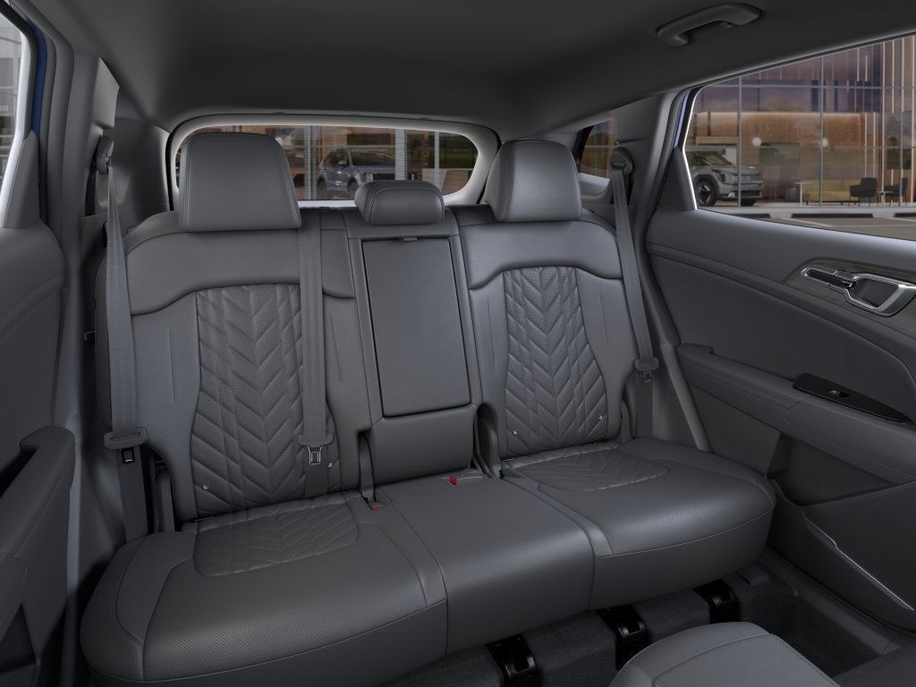 Vehicle image 16 of 27