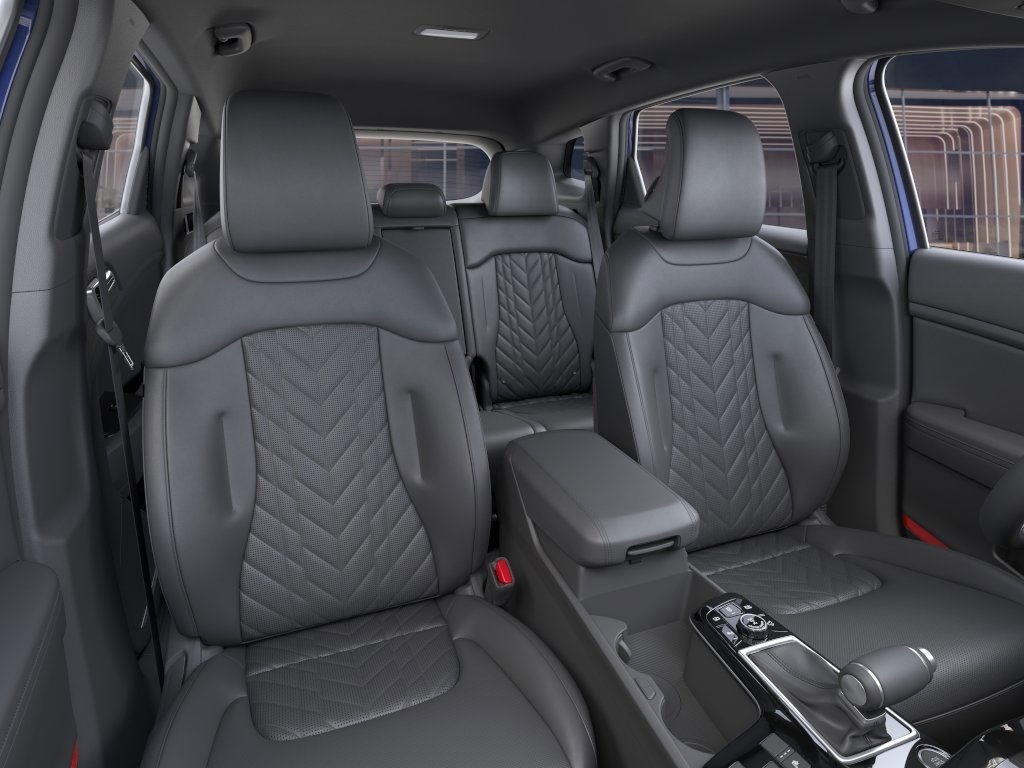 Vehicle image 15 of 27