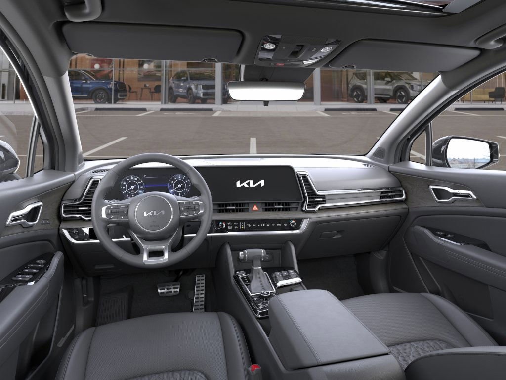 Vehicle image 14 of 31
