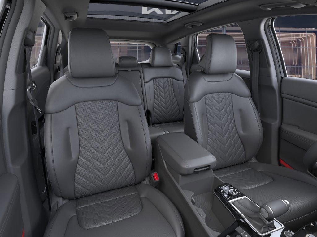 Vehicle image 15 of 31