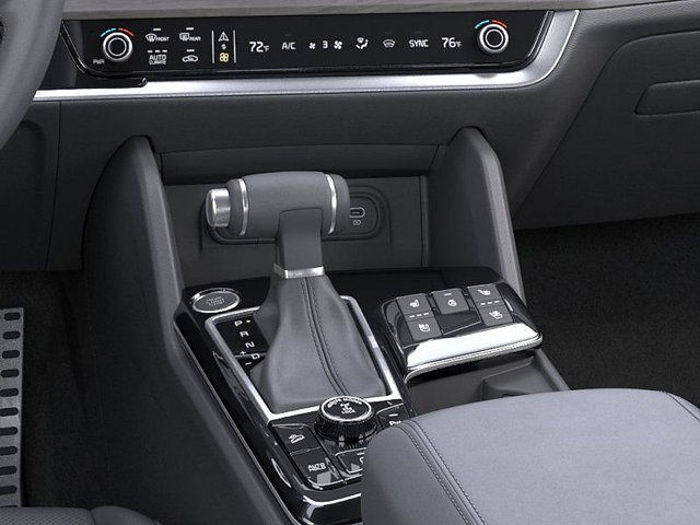 Vehicle image 20 of 27