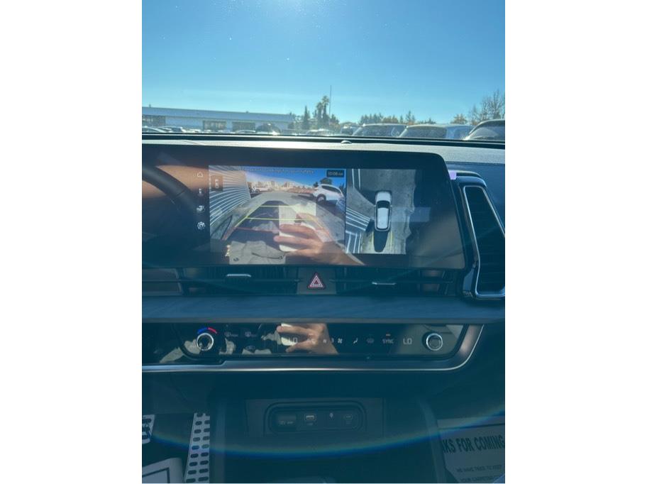 2025 Kia Sportage X-Pro Prestige Image 8 of 29