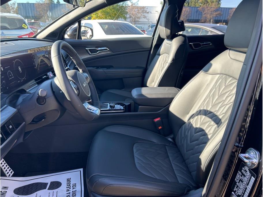 2025 Kia Sportage X-Pro Prestige Image 19 of 29