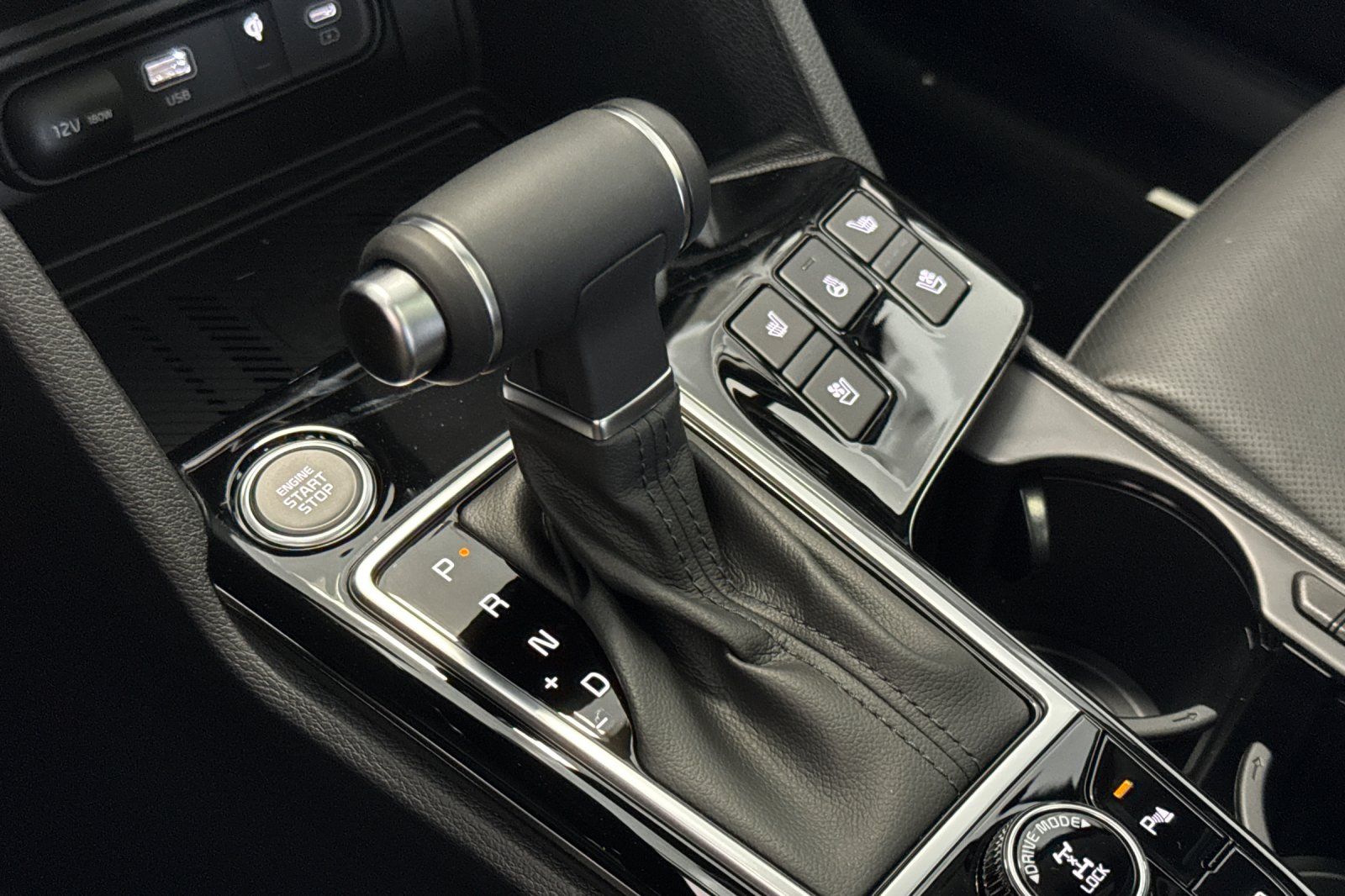 2025 Kia Sportage X-Pro Prestige Image 17 of 25