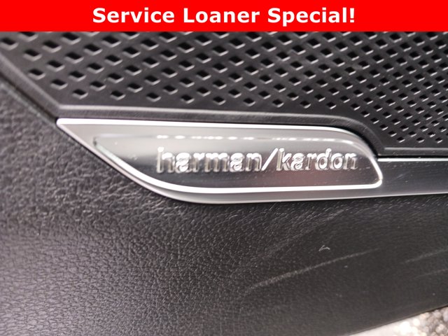 Vehicle image 26 of 31
