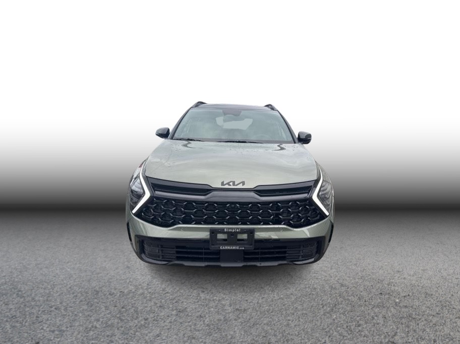 Vehicle image 4 of 19