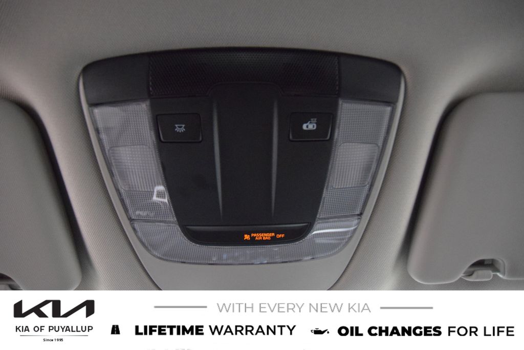 2025 Kia Sportage Hybrid LX Image 15 of 27