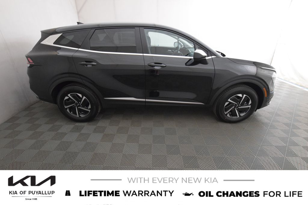 2025 Kia Sportage Hybrid LX Image 4 of 27