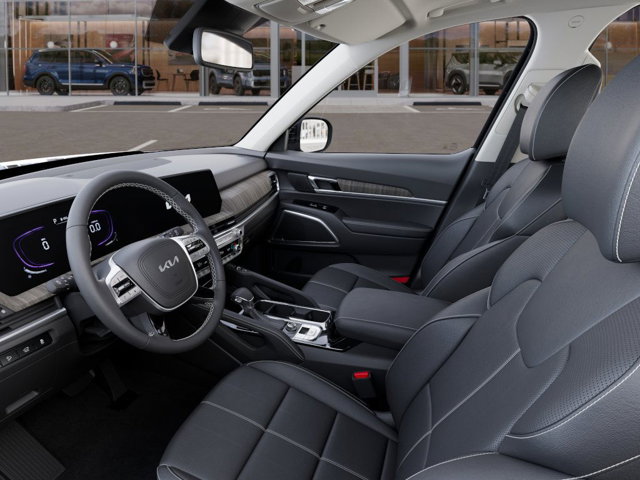 Vehicle image 18 of 27