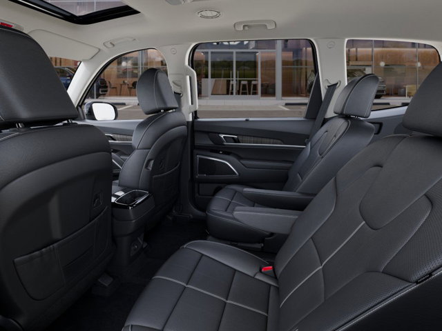 Vehicle image 19 of 27