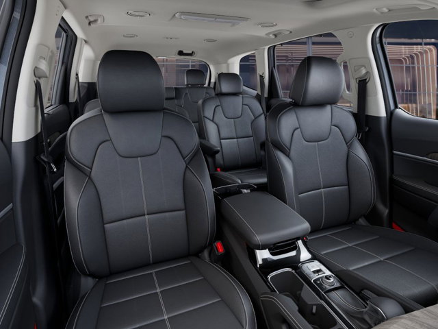 Vehicle image 16 of 27