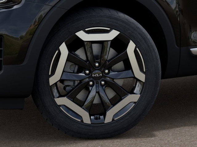 Vehicle image 11 of 27