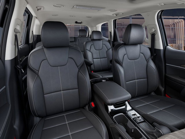 Vehicle image 16 of 27