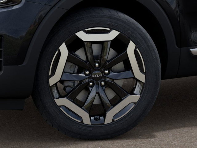 Vehicle image 11 of 27
