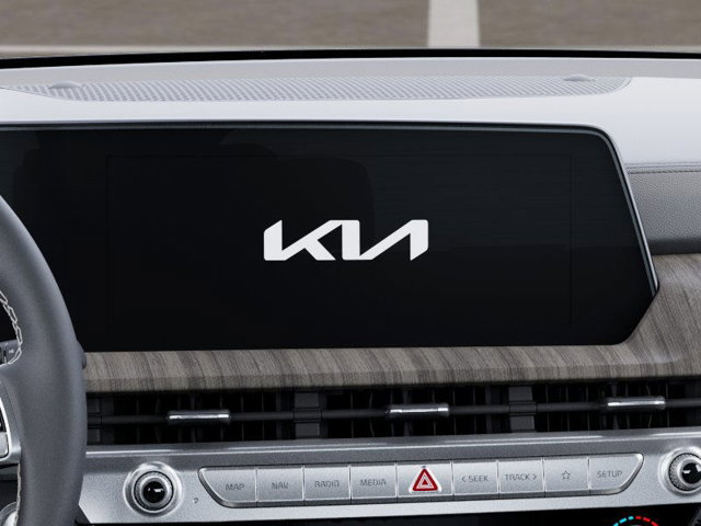 Vehicle image 21 of 27